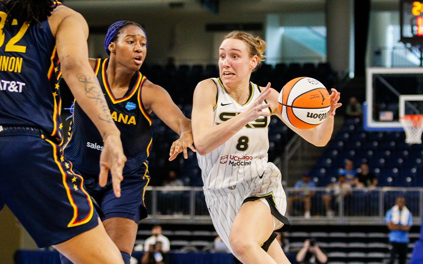 Chicago Sky vs. Connecticut Sun | Wintrust Arena